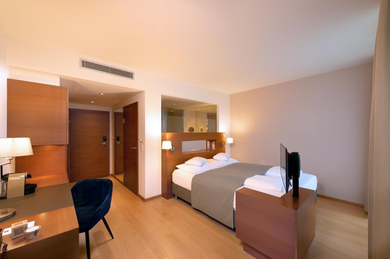 Spa Resort Styria- Adults Only บาดวัลเทอร์สดอร์ฟ ภายนอก รูปภาพ