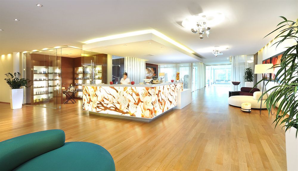 Spa Resort Styria- Adults Only บาดวัลเทอร์สดอร์ฟ ภายนอก รูปภาพ
